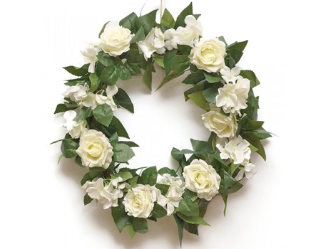 Венок декоративный с белыми розами, 42 см