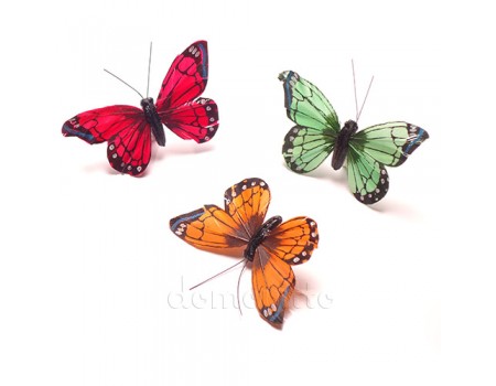 Бабочки из перьев на прищепке, 8 см. Разные цвета