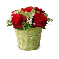 Цветочный букет "Розы в салатовом кашпо", 18 см ✦ 102101